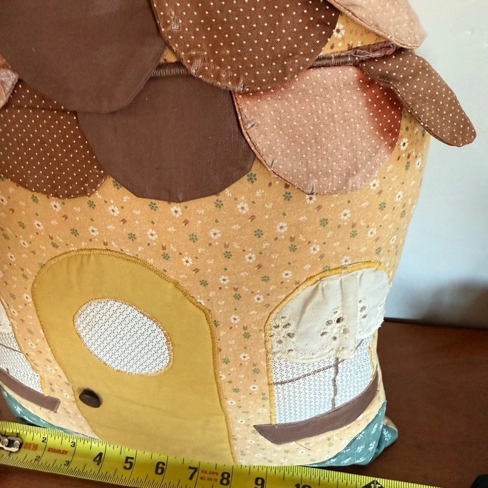 Patch Victorian House Pillow 12x16”‎ Appliqué Quilt Pattern decor
